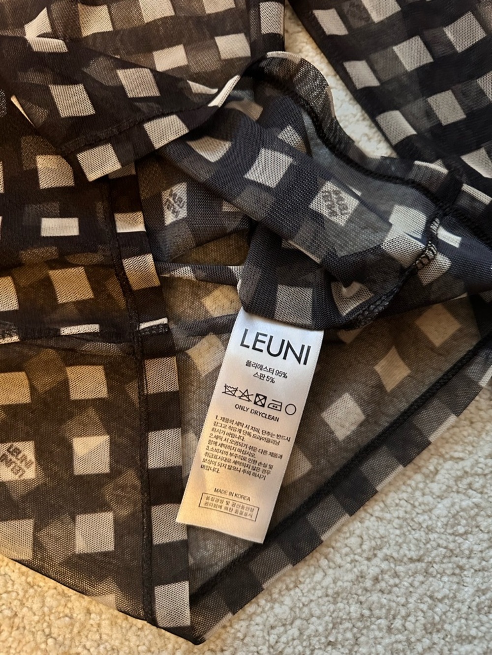 LEUNI Black Mesh Gingham Top - kpop idol Red Velvet Seulgi Worn! - Picture 3 of 4